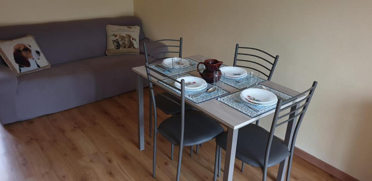 דירות Mezzenile Casa Le Rondini מראה חיצוני תמונה